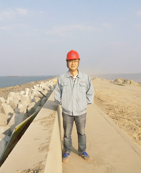 【人物志】敬業之楷模：曹德躍經理