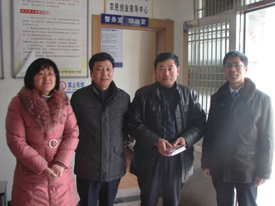 慈善石莊行，海宏獻愛心